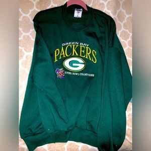Wisconsin Green Bay packers limited edition Super Bowl crewneck sweatshirt